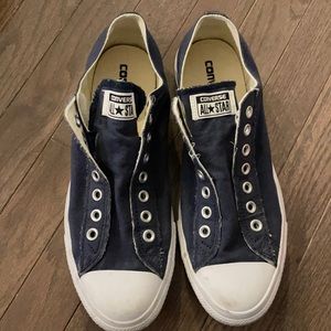 Chuck Taylor slip on navy sneakers no laces